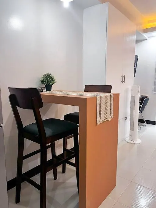 Staycation By Jar - Condo Unit Manila